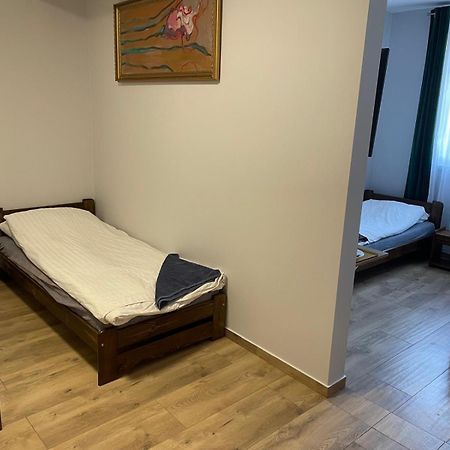 Irys 1 Leilighet Tychy Eksteriør bilde